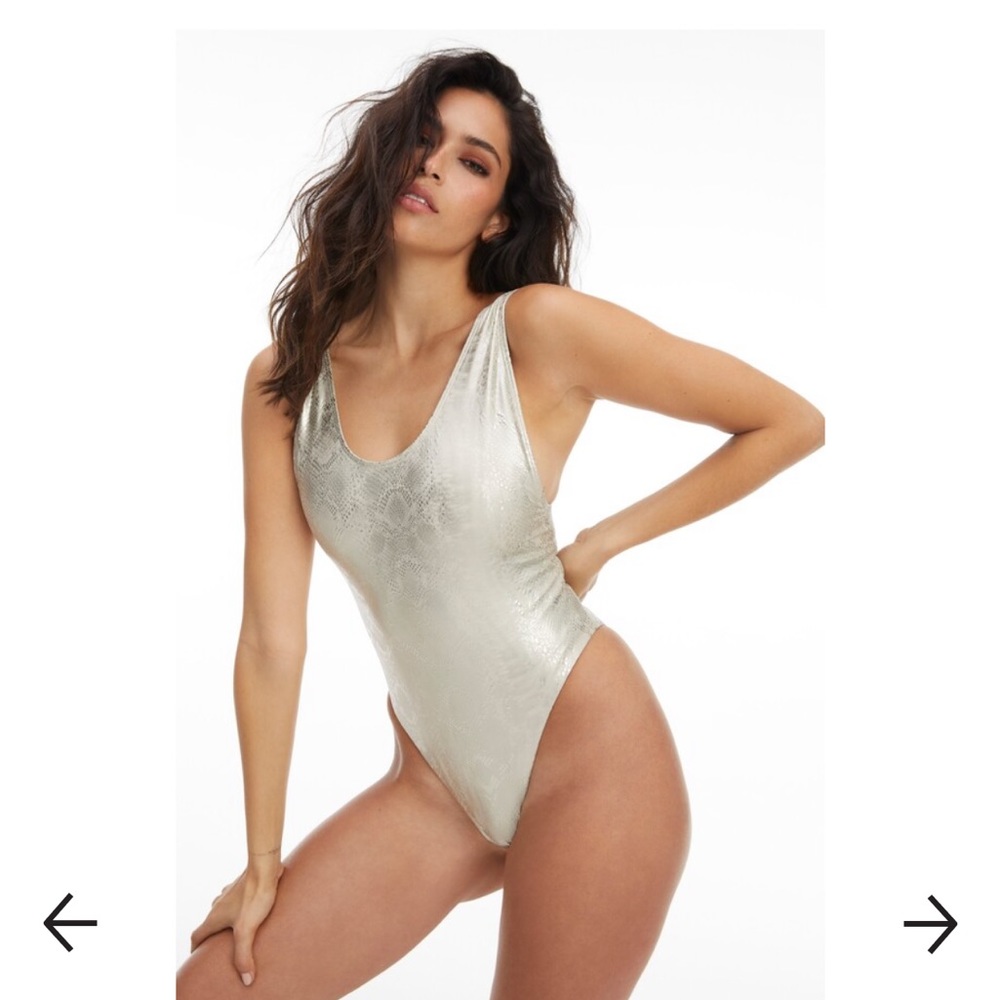 GOOD AMERICAN METALLIC LAYOUT SWIMSUIT ONE PIECE SILVER SIZE 2